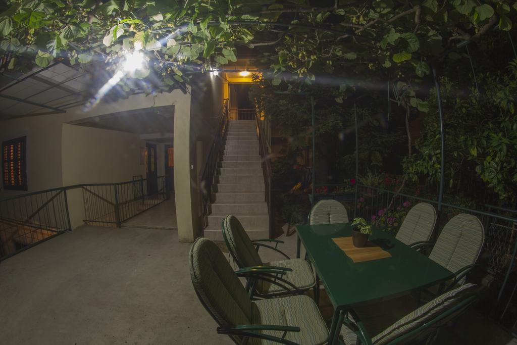 Apartments Gugolj M&M Herceg Novi Bagian luar foto