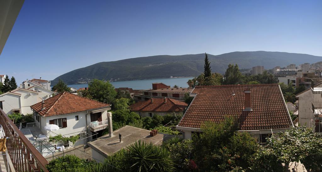 Apartments Gugolj M&M Herceg Novi Bagian luar foto
