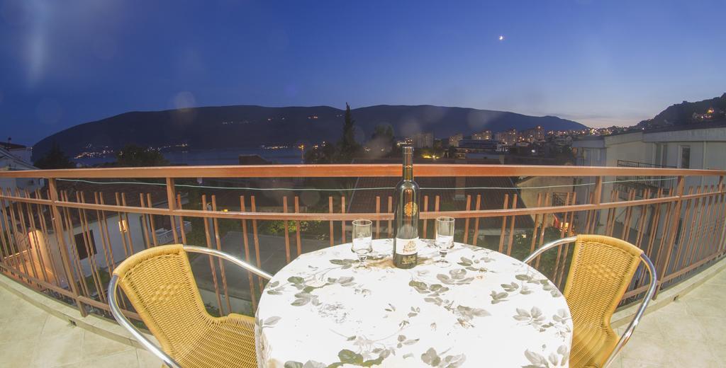 Apartments Gugolj M&M Herceg Novi Bagian luar foto