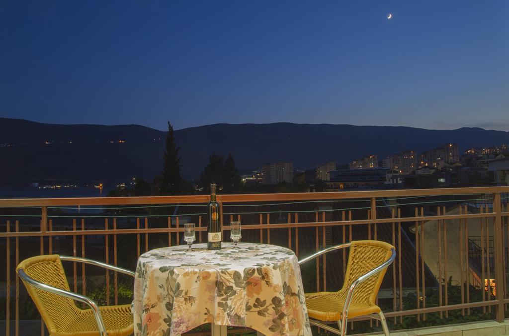 Apartments Gugolj M&M Herceg Novi Bagian luar foto