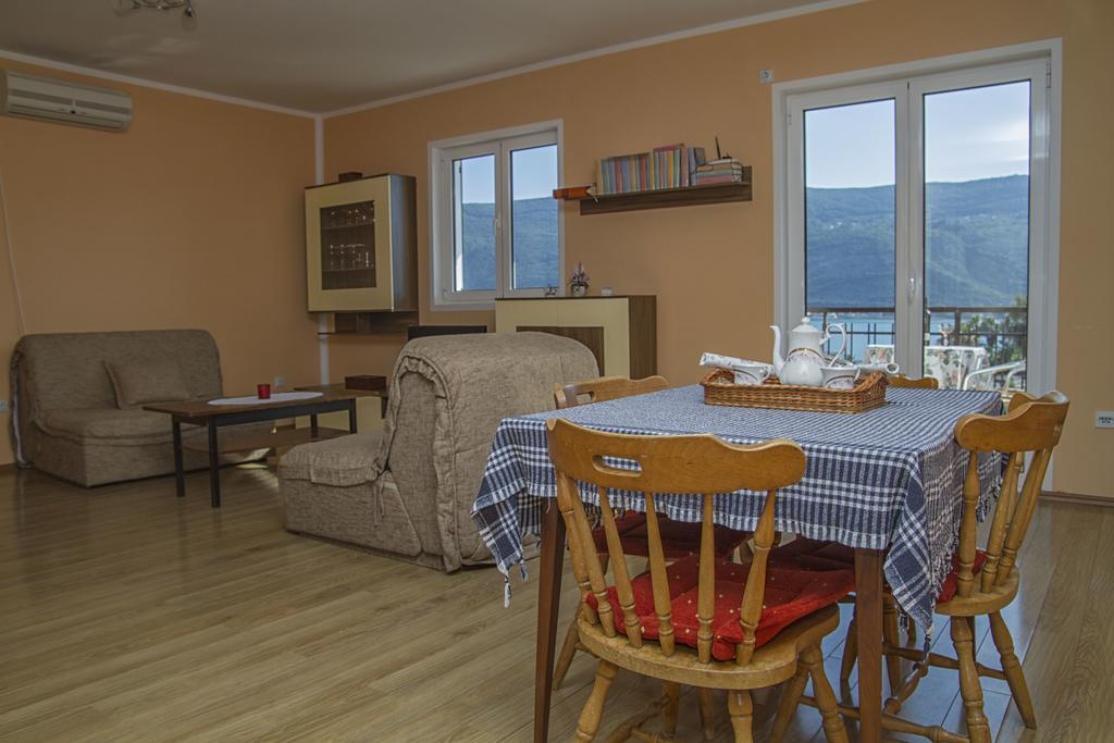 Apartments Gugolj M&M Herceg Novi Bagian luar foto